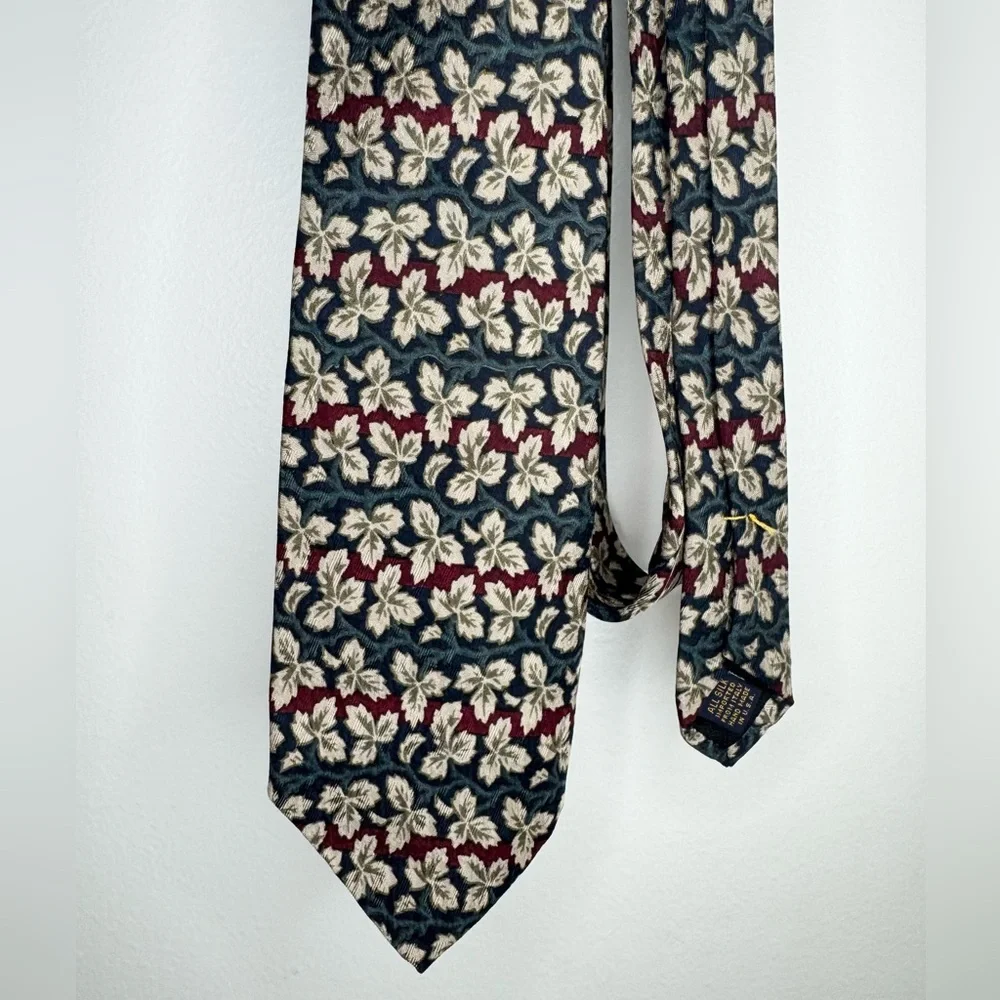 XMI Hand Sewn NORDSTROM 100% Silk Men’s Neck Tie